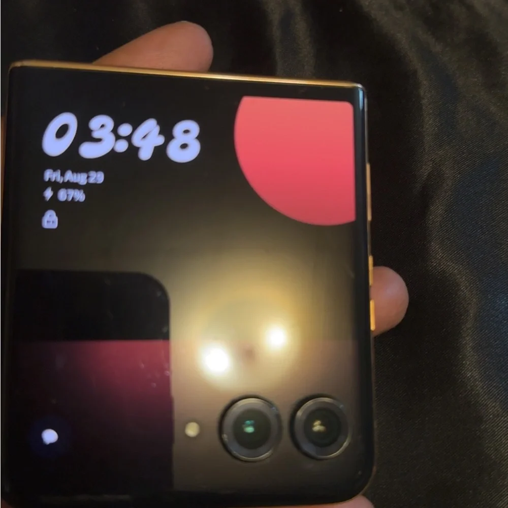 Motorola Black Foldable Cell Phone